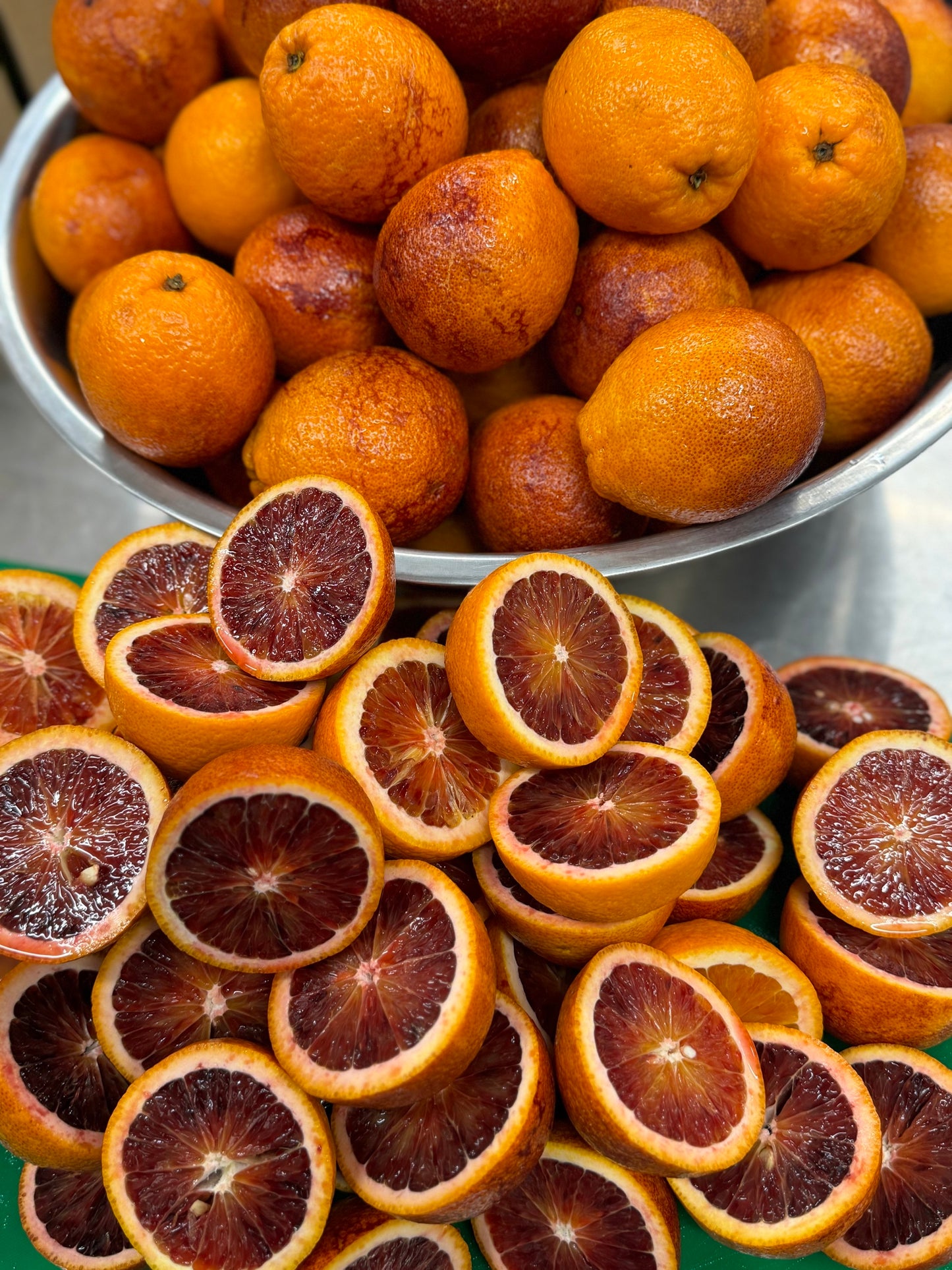 BLOOD ORANGE COCKTAIL GARNISH